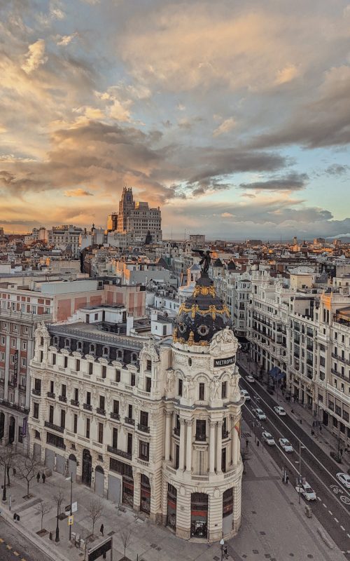 edificio metropolis Madrid